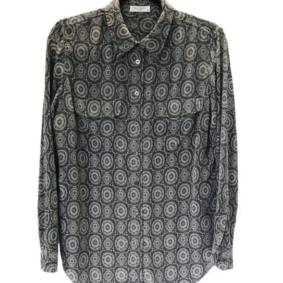 EQUIPMENT Signature Slim 100% Silk Gray Medallion - Picture 1 of 10